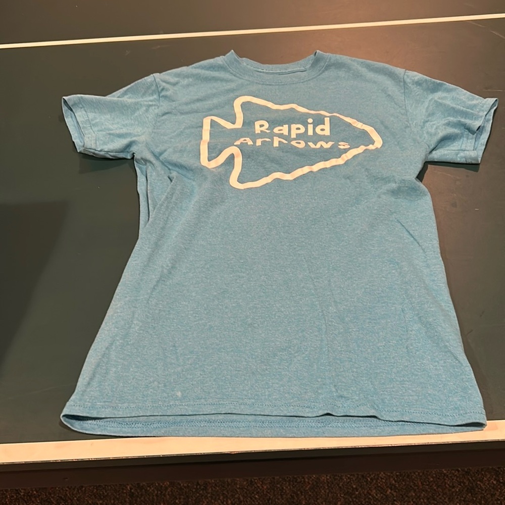 blue gym tee